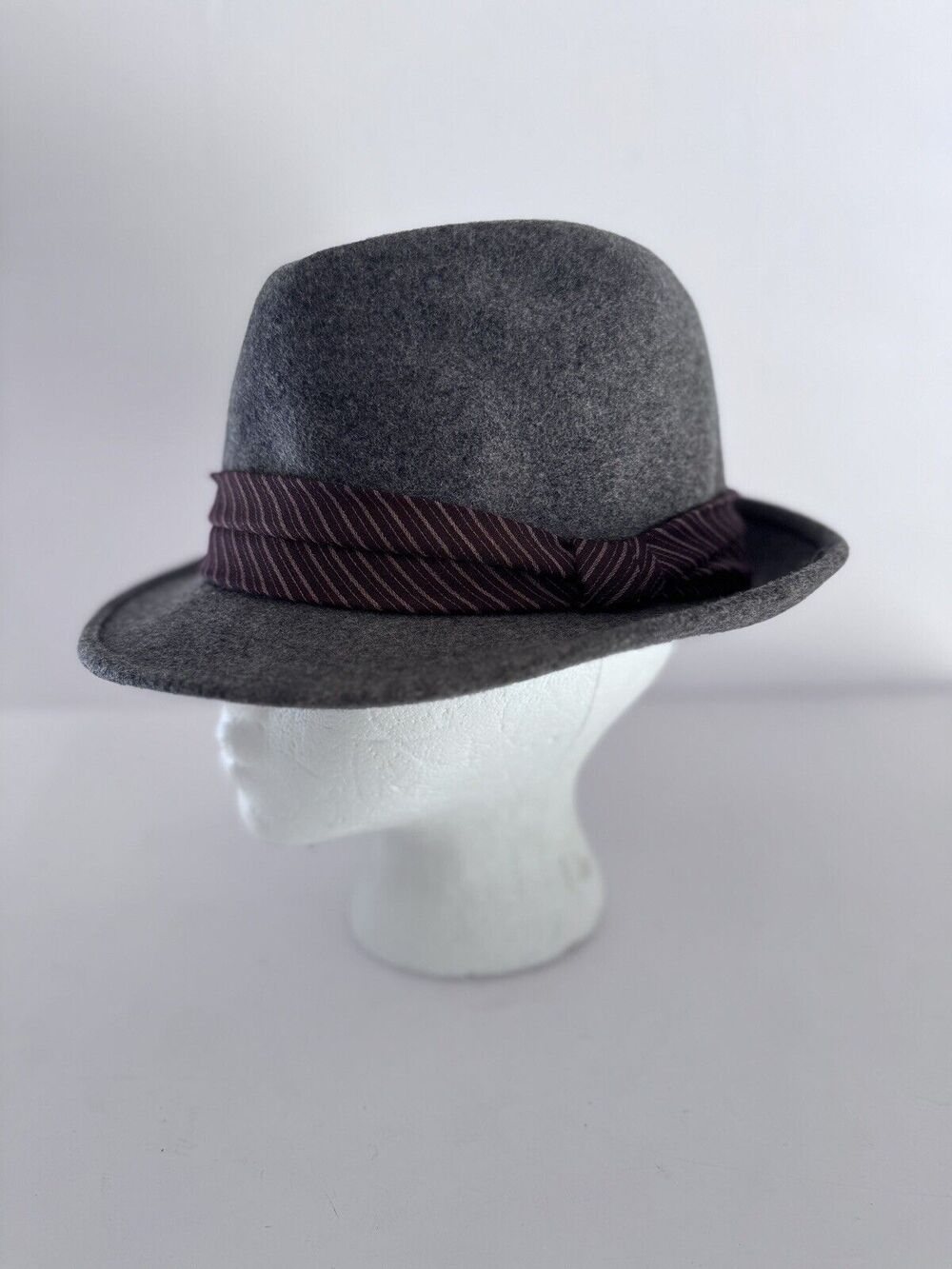 Goorin Bros. 100% Wool Fedora Hat Size Medium Grey Classic Designer